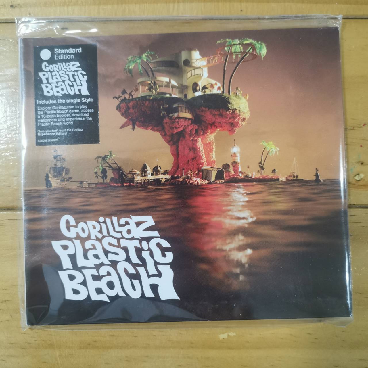CD Gorillaz – Plastic Beach (มือสอง,สภาพดี)