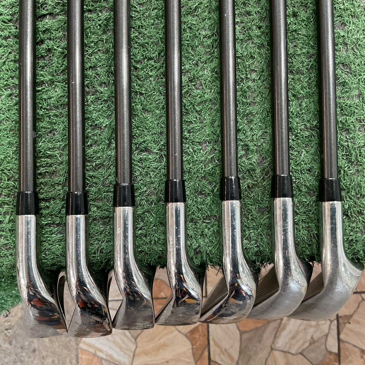 ไม้กอล์ฟ Fitway : LOW GRAVITY / 8056 ก้านกราไฟร์