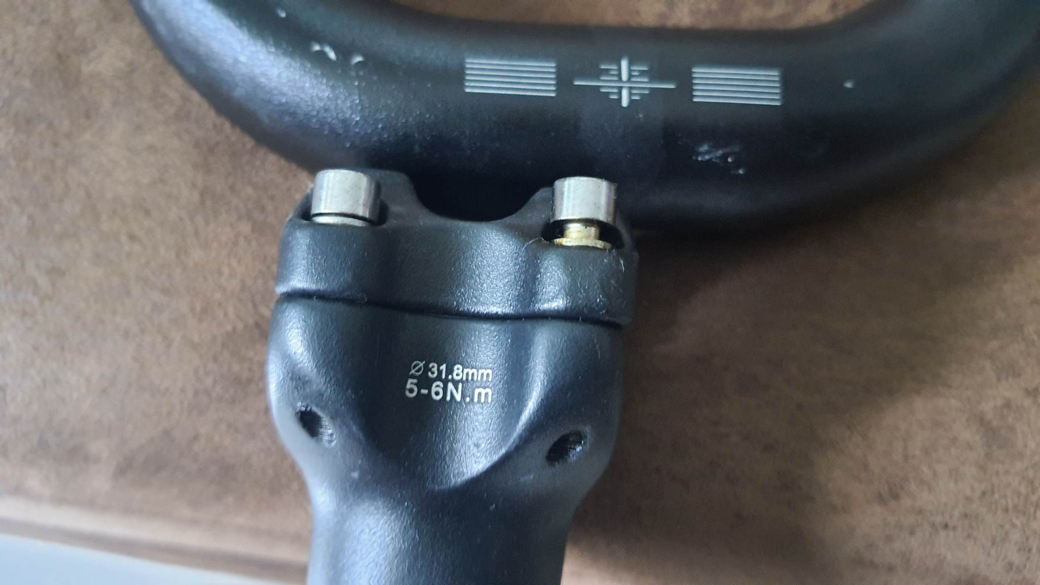 แฮนด์โหนทรงสูง จักรยาน 31.8 mm