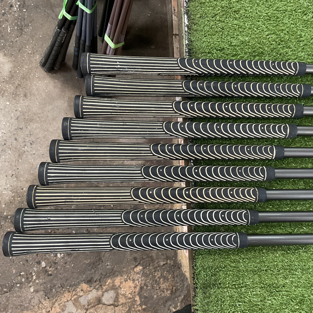 ไม้กอล์ฟ MacGregor : BATTLESTICKS / 100% HMG ก้านกราไฟร์