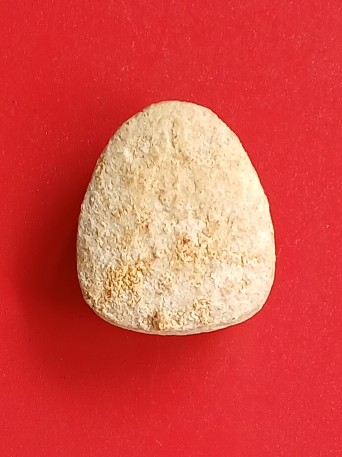 พระปิดตา เนื้อผง ไม่ทราบที่