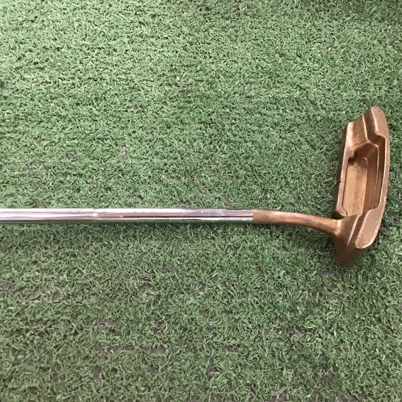 PUTTER CARTISS : C.P.M 4 ก้านเหล็ก