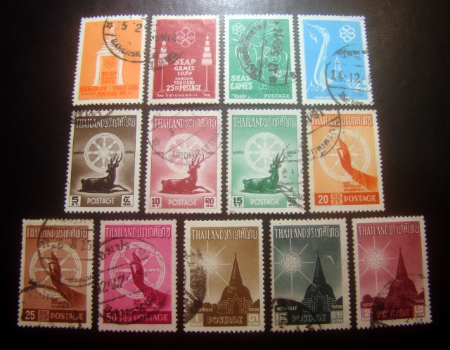 ((--2 ชุด--)) s3105-แสตมป์ฉลอง 25 พุทธศตวรรษ พ.ศ.2500 ครบชุด 9 ดวง + ชุดกีฬาแหลมทอง ปี 2502 ครบชุด 4 ดวง ใช้แล้ว ราคาเบา น่าสะสมครับ