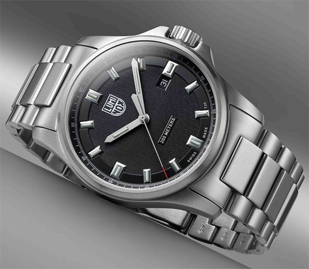 Dress Field 1830 Series Luminox Dress Field Steel Date Divers Mens