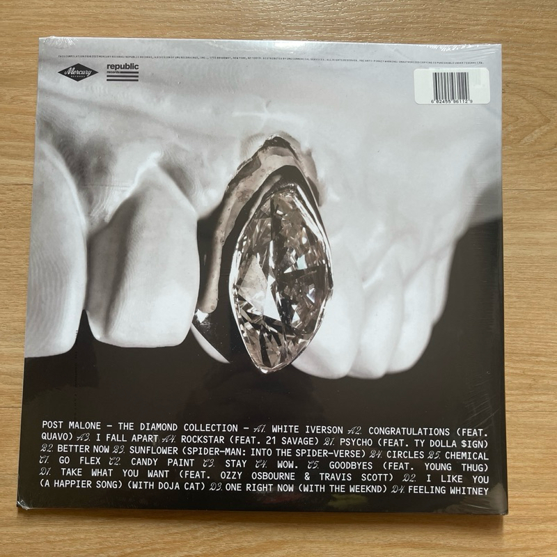 แผ่นเสียง Post Malone - The Diamond Collection - Matallic Silver 2 x Vinyl, LP, Compilation, มือหนึ่ง ซีล