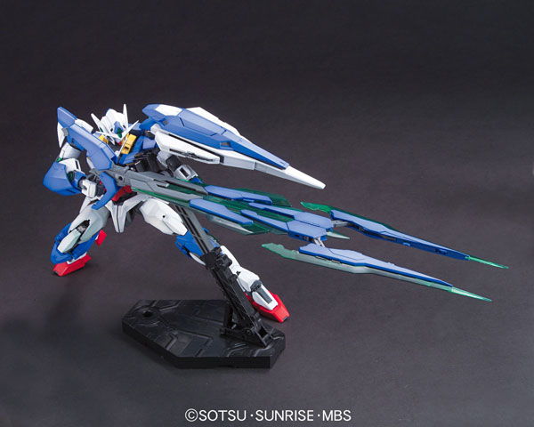 1061587 BANDAI SPIRITS GUNDAM OO MG 1/100 OO Qan[T]