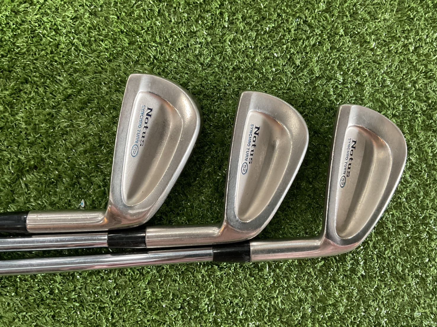 ไม้กอล์ฟ Mizuno : Notus / PRO 3200 ก้านเหล็ก