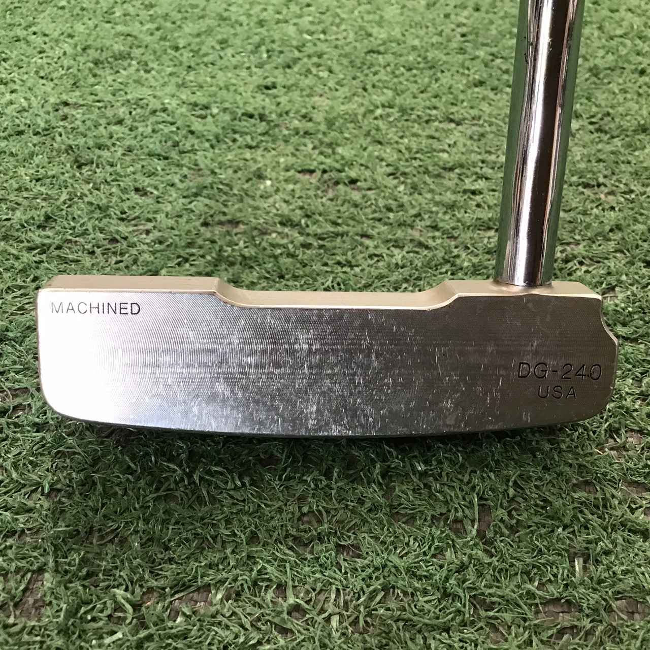 PUTTER TEAM DAIWA : DG-240 USA ก้านเหล็ก
