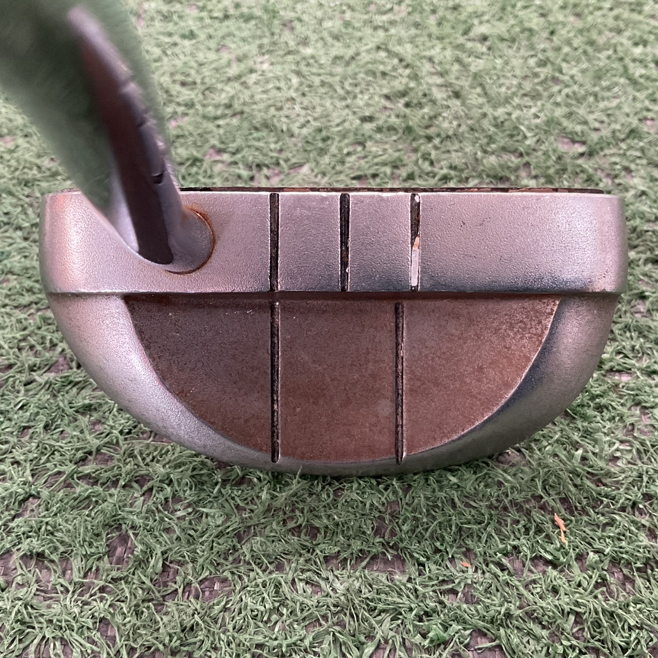 PUTTER Black Knight ก้านเหล็ก