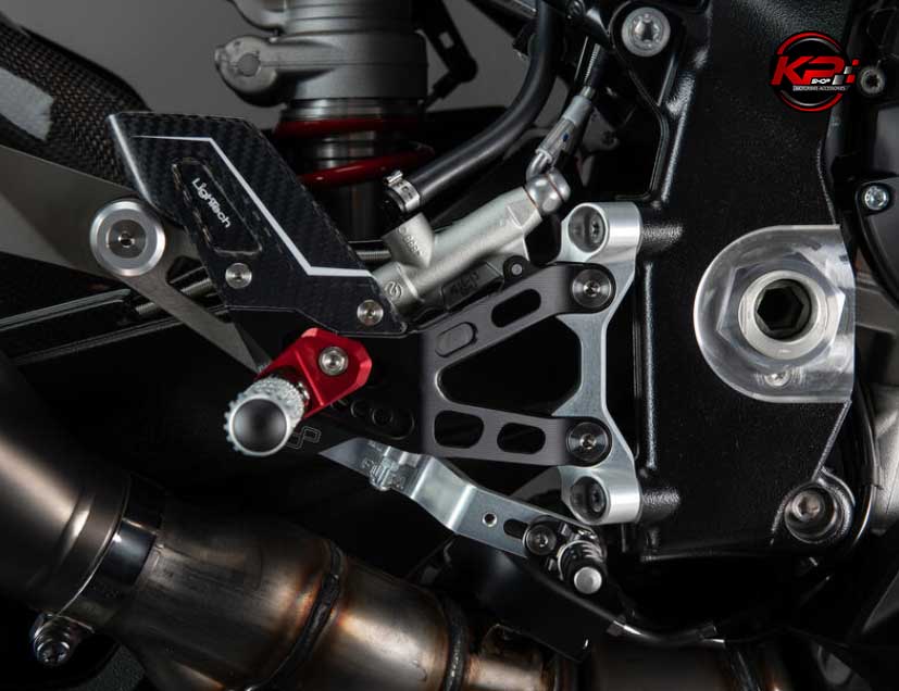 พักเท้า LIGHTECH R VERSION S1000RR / M1000RR