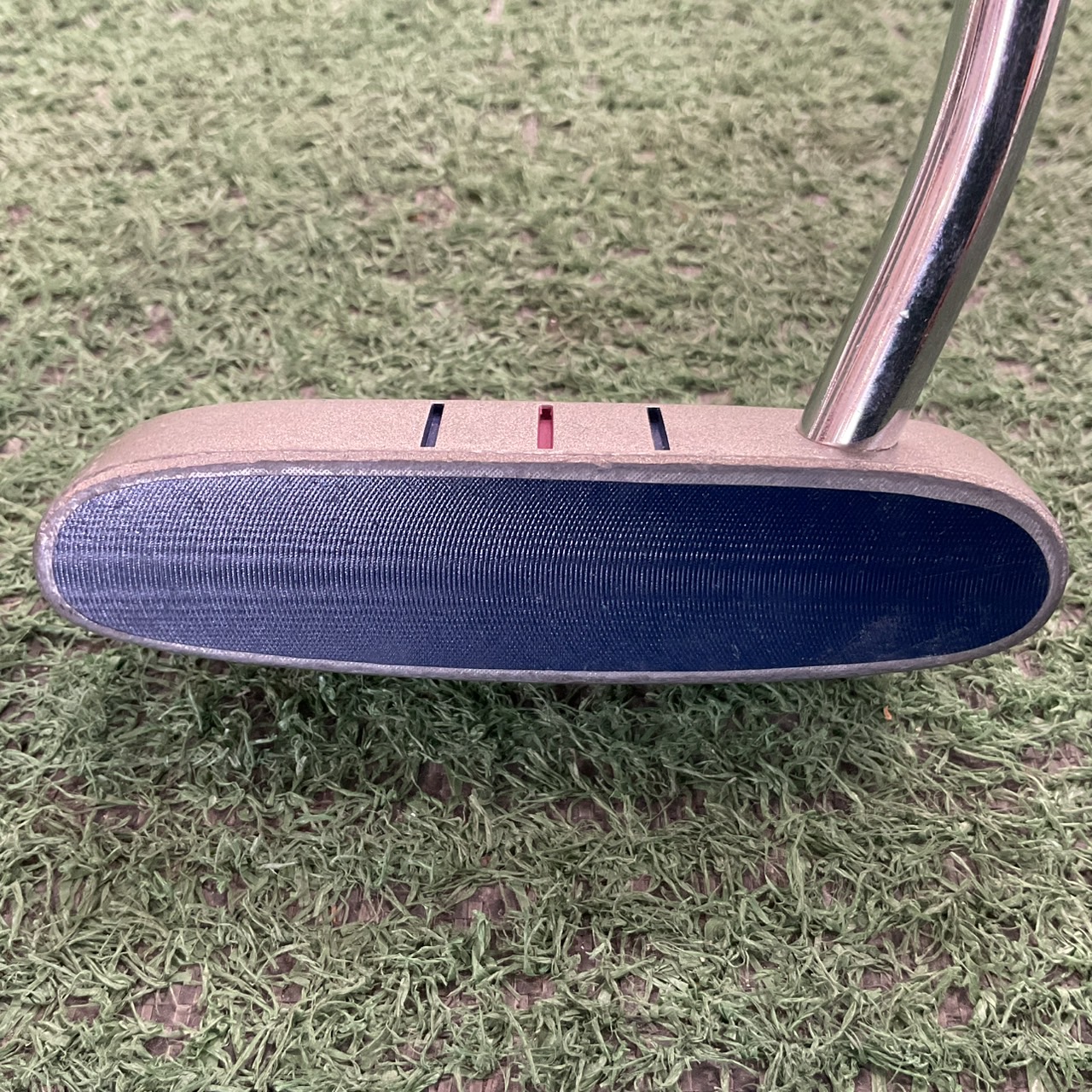 PUTTER BIG APPLE : NEW YORK 705 ก้านเหล็ก