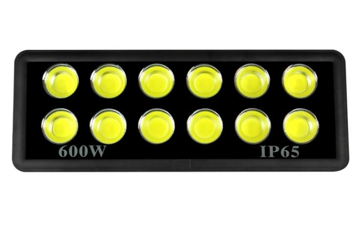 โคมสปอร์ตไลท์ 600w LED FLOODLIGHT 600 watt รุ่น Super Bright Outdoor High Power สว่างสุด คุณภาพสูง ใช้ส่องเพื่อให้ความสว่างตามสถานที่ต่างๆที่มีขนาดใหญ่ (เเสงวอร์มไวท์) จำนวน 1 ชิ้น