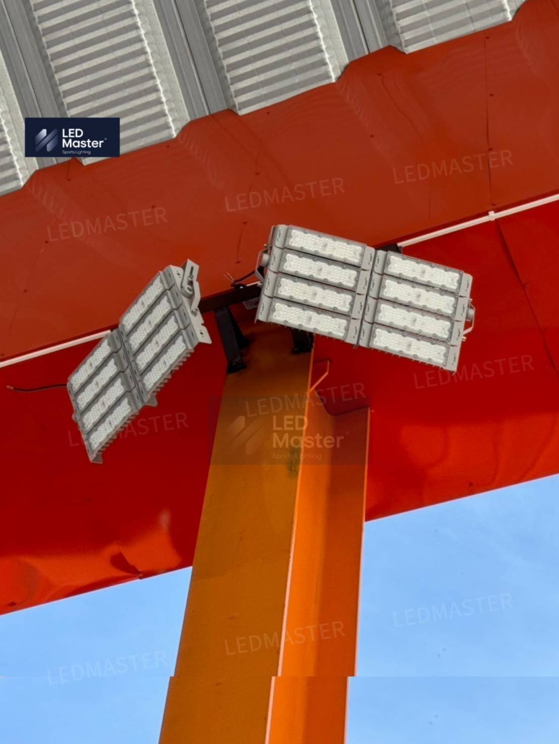 NEW ไฟสนามฟุตบอล | ไฟสนามกีฬา 200W 400W 600W 800W 1200W 2000W รุ่น Pro Stadium – สว่าง คมชัด ได้มาตรฐาน - ไฟสนามบอล