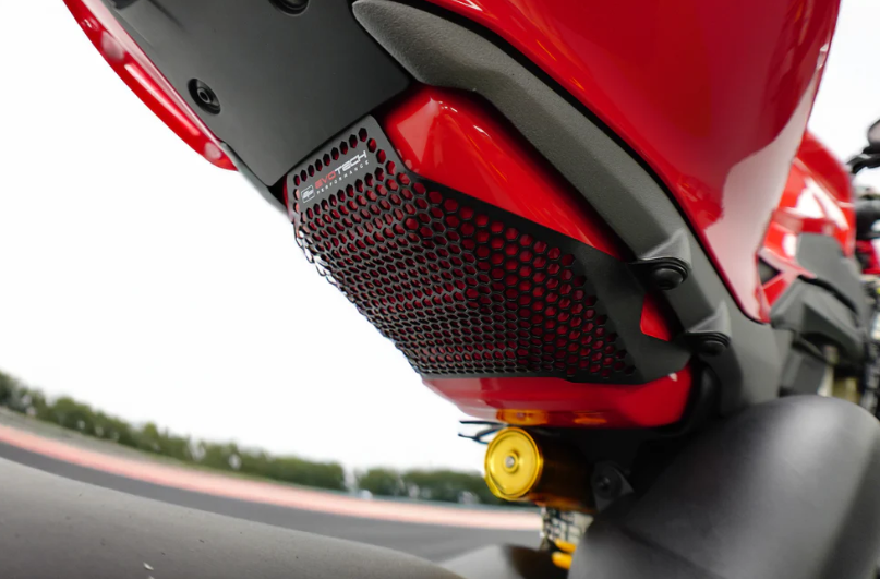 การ์ดถังน้ำมัน Evotech Fuel Tank Cover Guard - Ducati Streetfighter V4 (2025+)