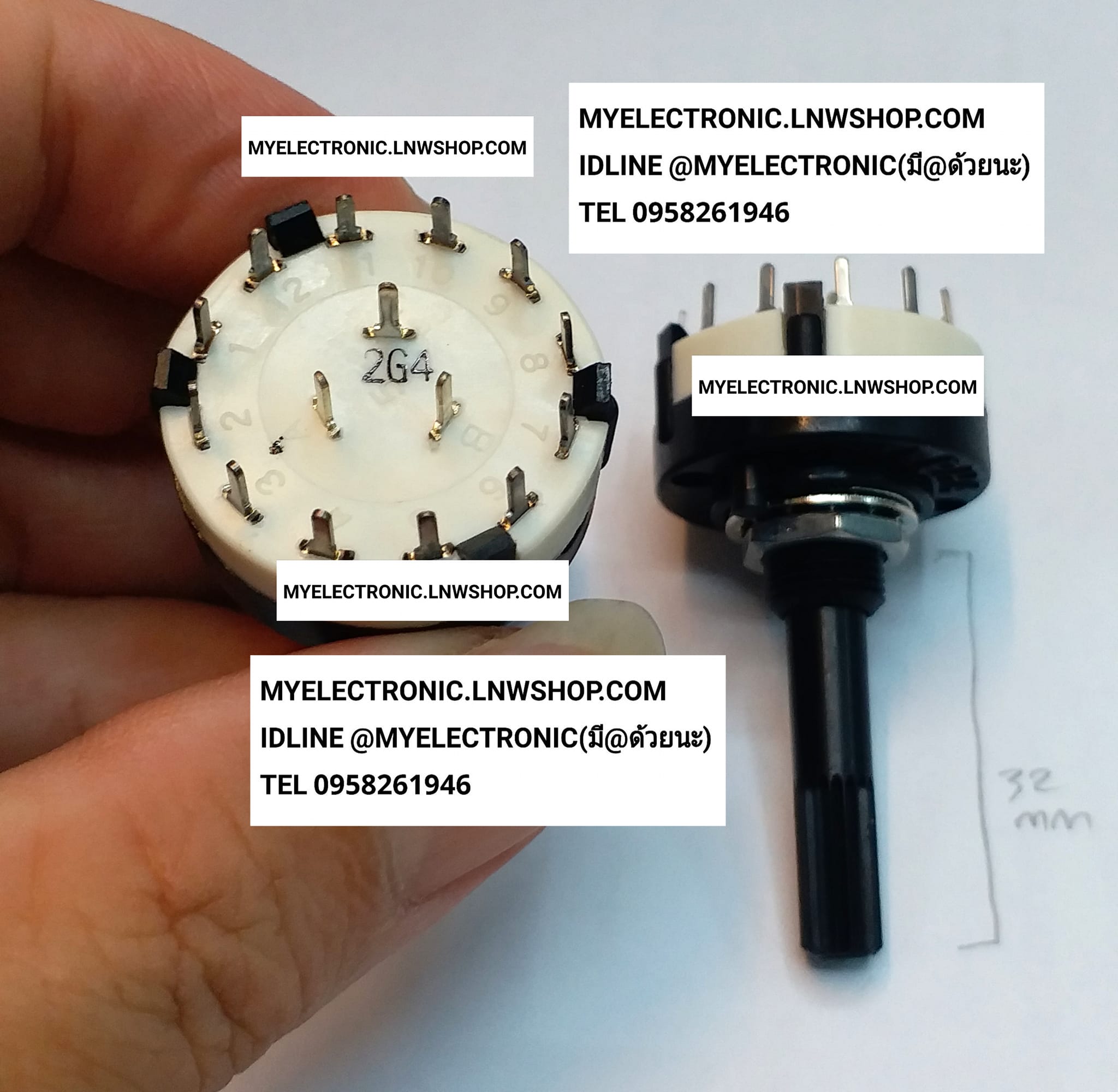 ขาย สวิทช์4ช่อง selector switch ซีเล็คเตอร์ สวิทช์ แบนด์สวิทช์ ปรับ 4ช่อง3แก็ก ตัว พลาสติกสีดำ แกนยาว ราคา ตัวล่ะ . . . . หน่วย บาท
