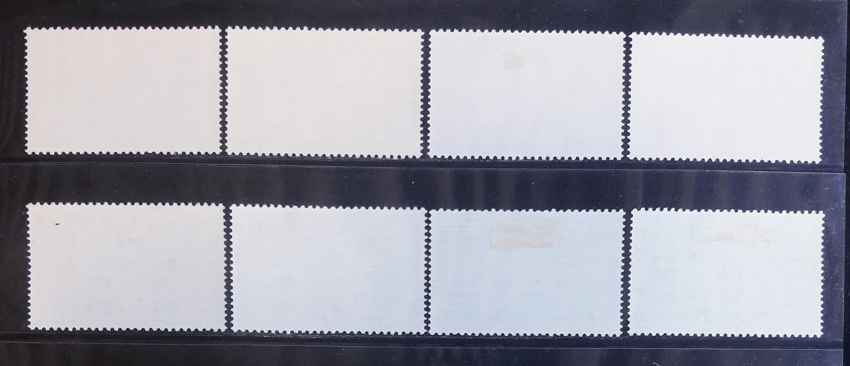 s3361-แสตมป์สมัยรัชกาลที่ 9 ชุดดอกไม้ ปี 2517 ครบชุด 4 ดวง + ชุดกล้วยไม้ (ชุด 2) ปี 2517 ครบชุด 4 ดวง ยังไม่ใช้ ราคาเบา หายาก น่าสะสมครับ (ราคาตามคู่มือ 650.-)