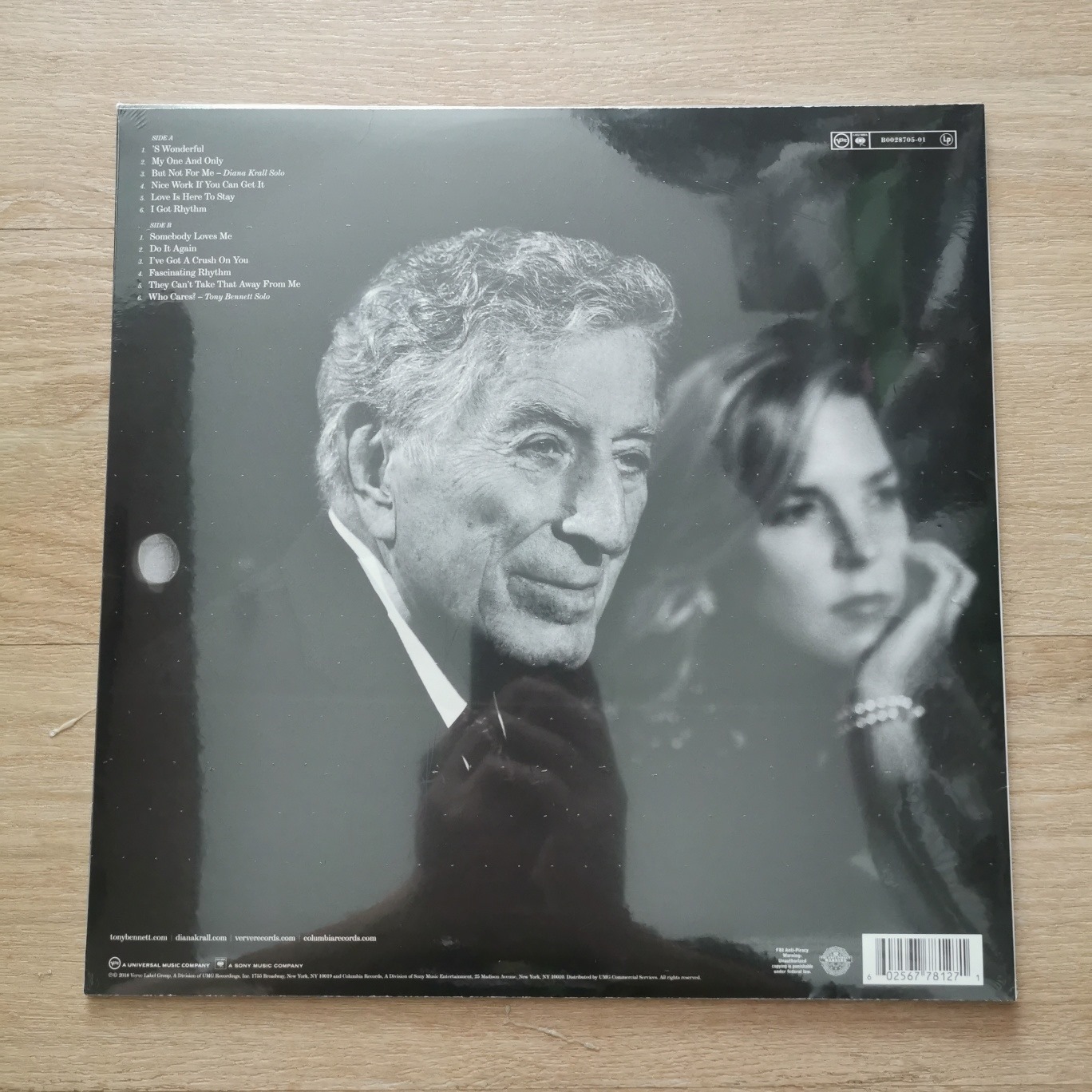แผ่นเสียงTony bennett & Diana krall Love is hear to stay แผ่นเสียง ซีล