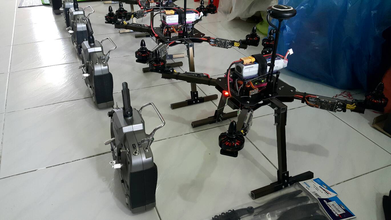 ชุดโดรน 5 ลำ