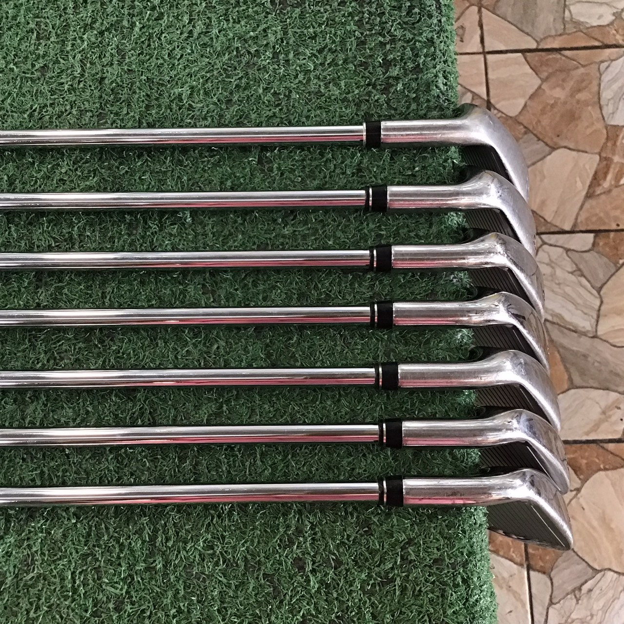 ไม้กอล์ฟ Larouge : LOW WEIGHT / Factory Direct ก้านเหล็ก