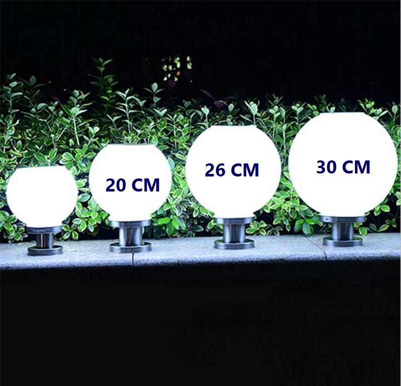 ส่งฟรี Solar Wall Lamp ! โคมไฟหัวเสาโซล่าเซลล์ ทรงกลม 26 CM เเสงขาว / เเสงวอร์มไวท์ รองรับ 2 ระบบ เหมาะสำหรับใช้ติดเป็นโคมไฟพลังงานเเเสงอาทิตย์หน้าบ้านหรือทางเดิน สวน จำนวน 1 โคม