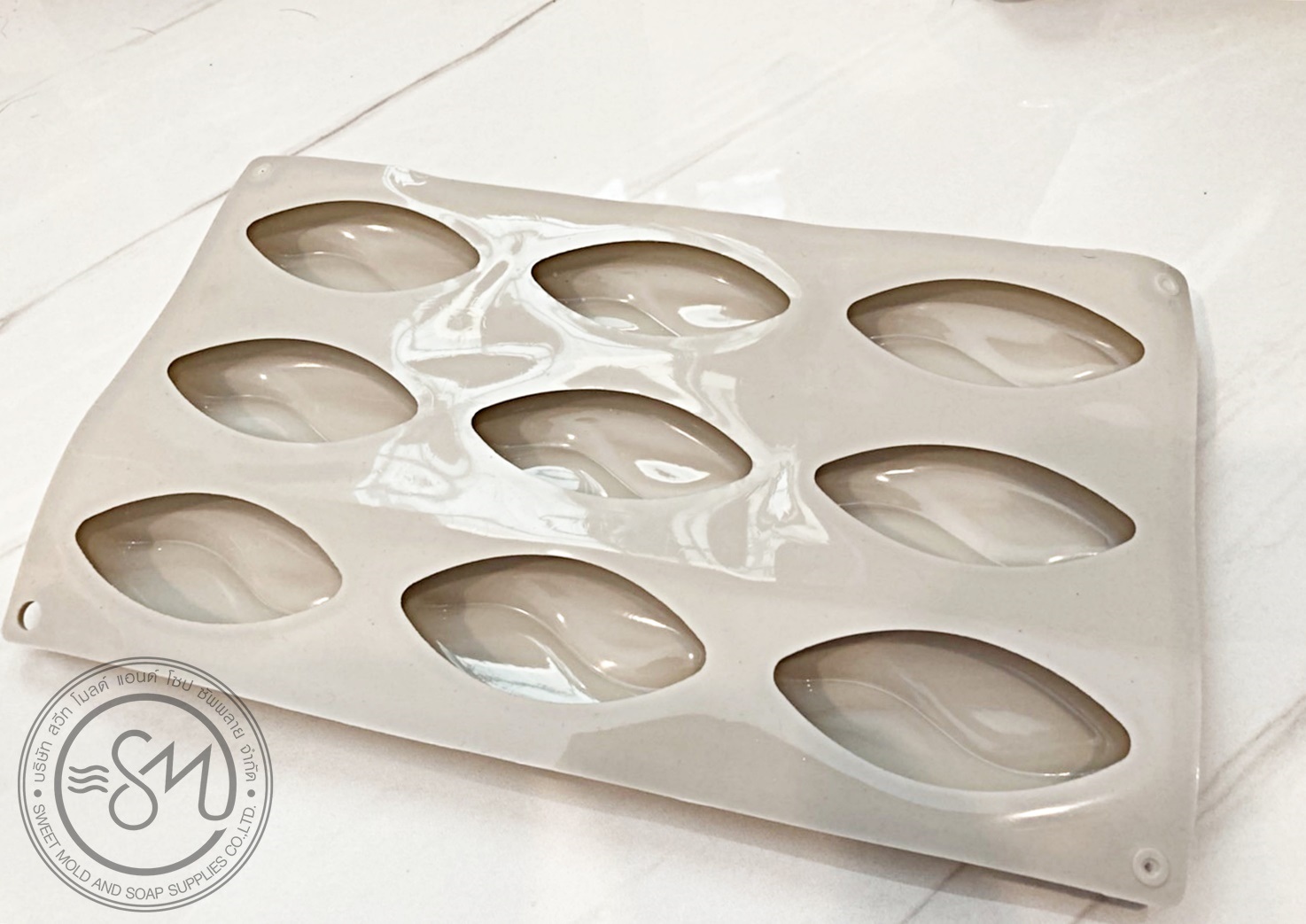 พิมพ์ซิลิโคน พิมพ์วงรีเมล็ดกาแฟ ขนาด45กรัม 9ช่อง :007972