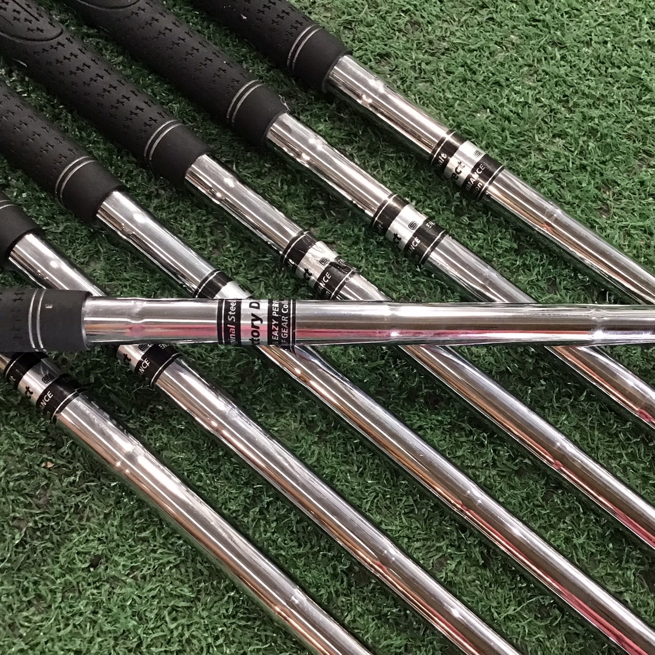 ไม้กอล์ฟ Larouge : LOW WEIGHT / Factory Direct ก้านเหล็ก