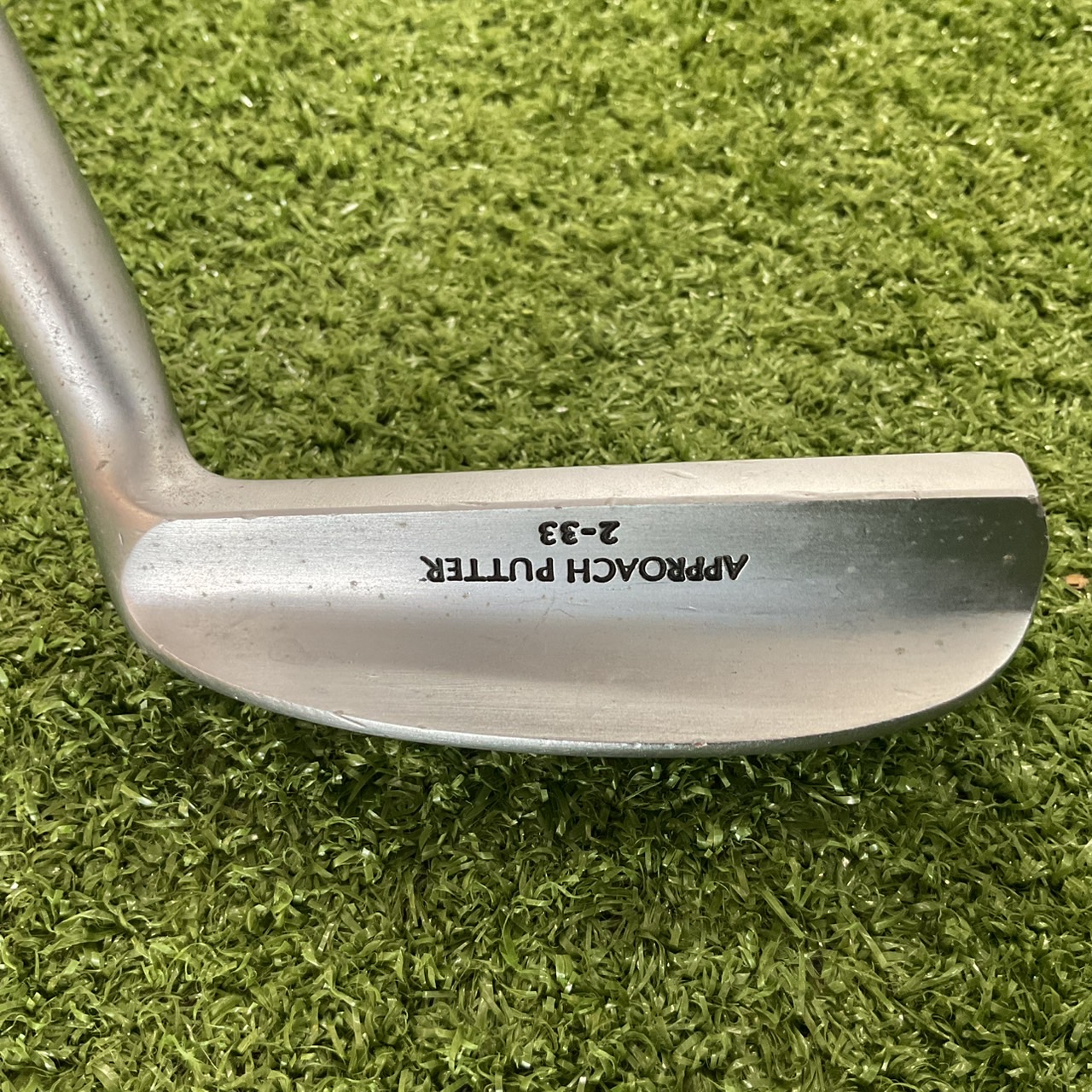 CHIPPER Golden Arrow : APPROACH PUTTER 2-33 ก้านกราไฟร์