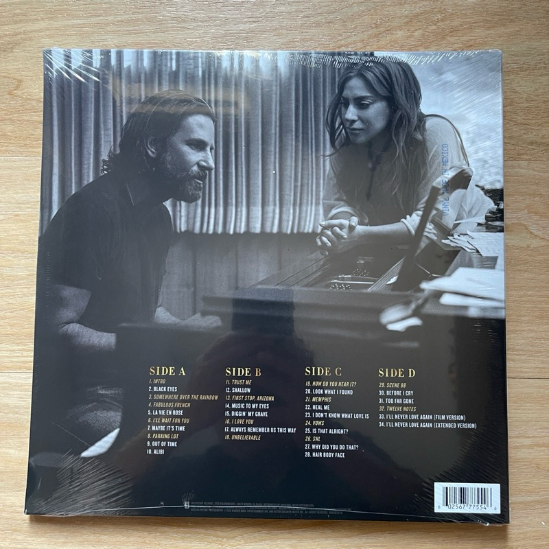 แผ่นเสียง A Star Is Born Soundtrack , 2 x Vinyl, LP, Album +10 Photo Print, มือหนึ่ง ซีล