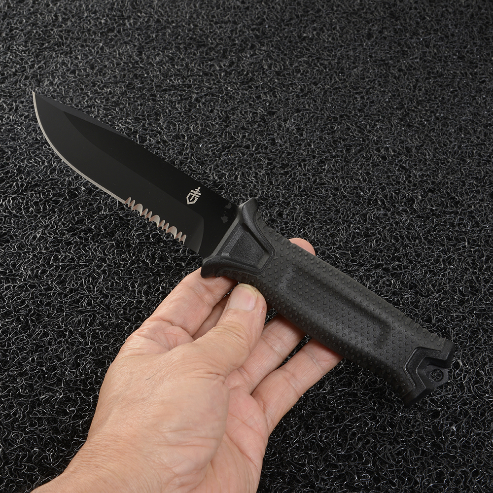 GB-103 มีดใบตาย มีดเดินป่า มีดแคมปิ้ง มีดพก Gerber Knife Black ใบมีดรวมด้าม 24 ซม ชิ้น 390 กรัม Black 11 inch