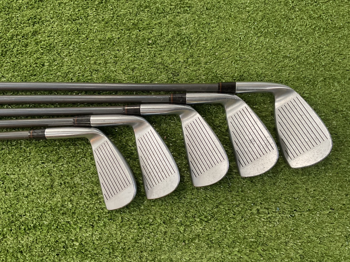ไม้กอล์ฟ HONMA : LB-606 / M-40 ก้านกราไฟร์