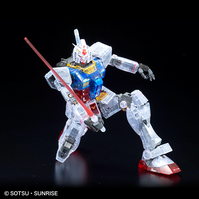MG 1/100 RX-78-2 Gundam Ver. 3.0 (Clear Color) Ver. GBT