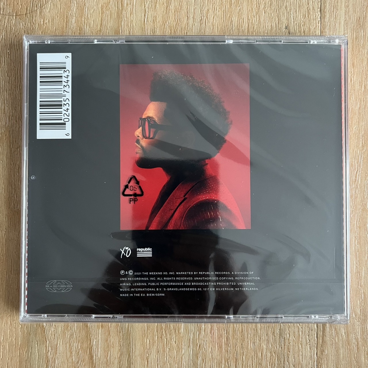 CD ซีดีเพลง The Weeknd – The Highlights , CD, Compilation แผ่นแท้ มือหนึ่ง ซีล