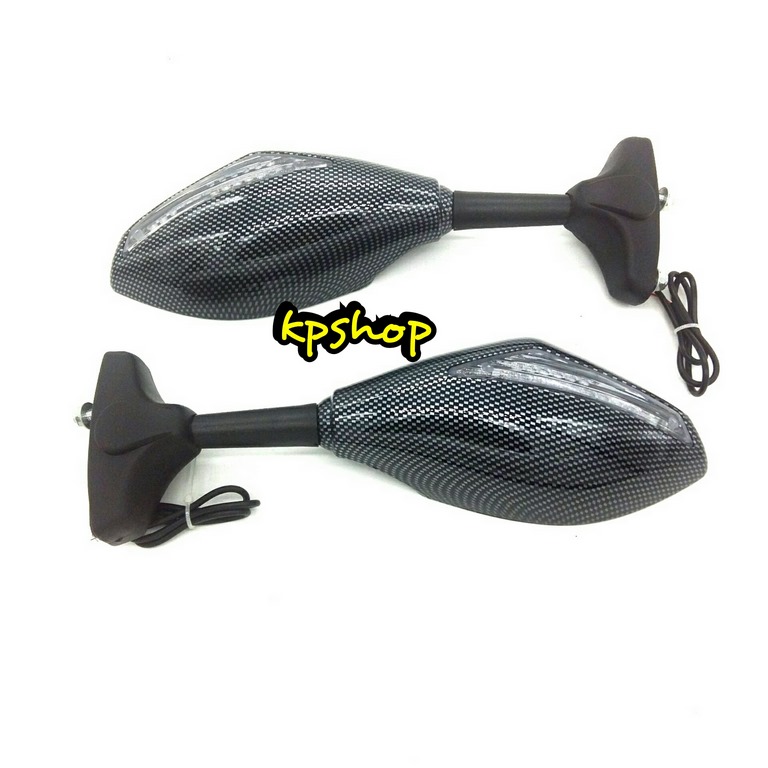 กระจกแต่งพร้อมไฟเลี้ยวในตัว