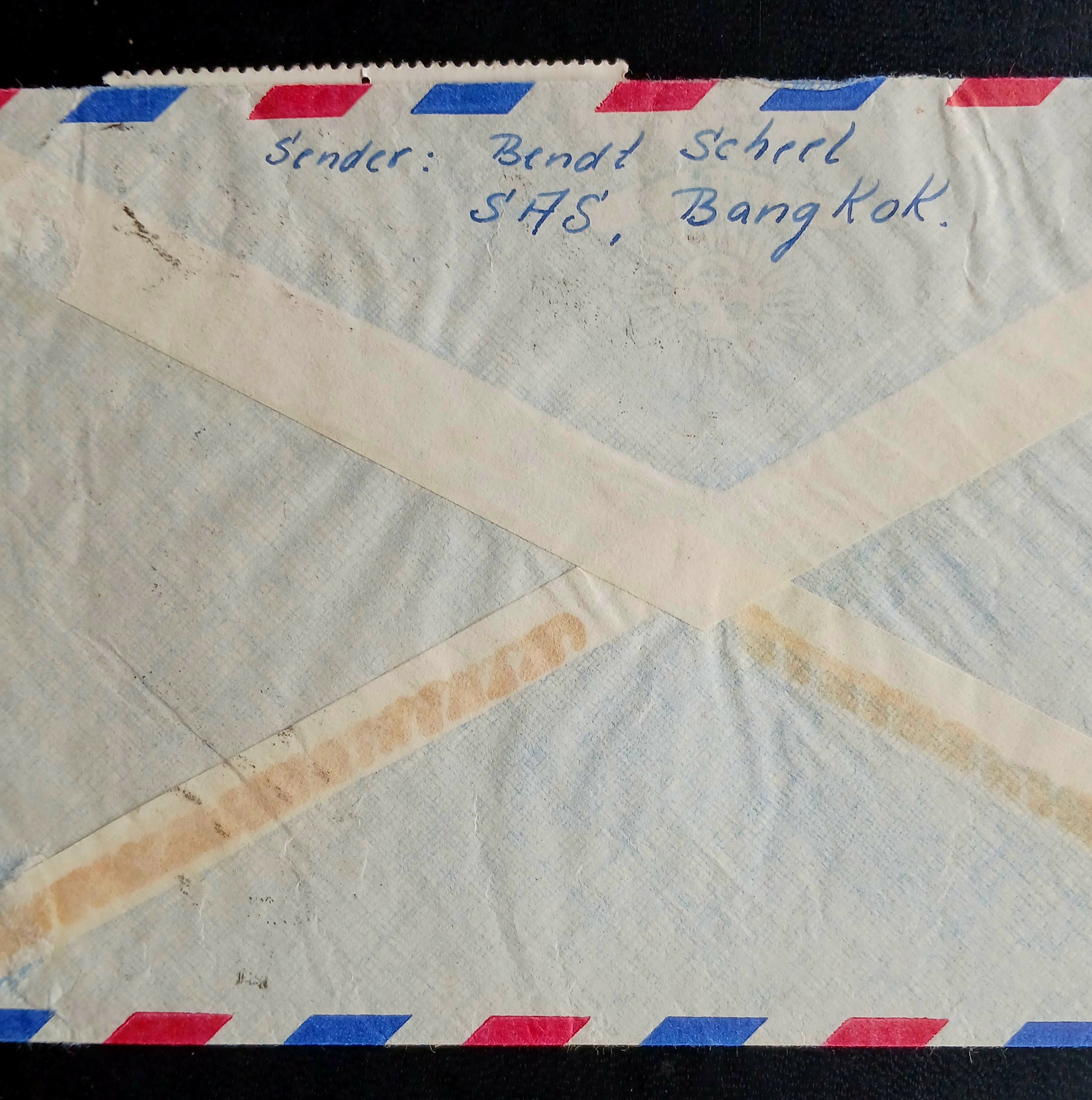 s3482-ซองจดหมายเก่า BANGKOK-Copenhagen DENMARK จ่าหน้าซองแบบ เขียนลายมือ ติดแสตมป์พระรูป ร.9 THAILAND 2498, บรมราชาภิเษก 2493, กีฬาแหลมทอง 2502 Seap Games 1959 (ราคาหน้าดวง รวม 7 บาท 70 สตางค์) มีตราประทับ ไปรษณีย์กลาง 1959 พ.ศ.2502