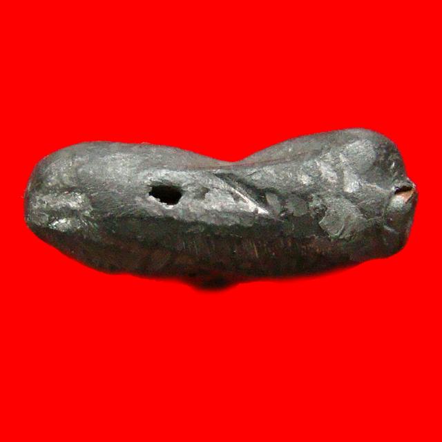 พระปิดตาเนื้อตะกั่ว ฝังตะกรุดสอดเข่า รุ่นสาม ปี 2535 หลวงปู่คำพันธ์ วัดธาตุมหาชัย นครพนม ตอกโค๊ด พ ใต้ยันต์ด้านหลังครับ #7