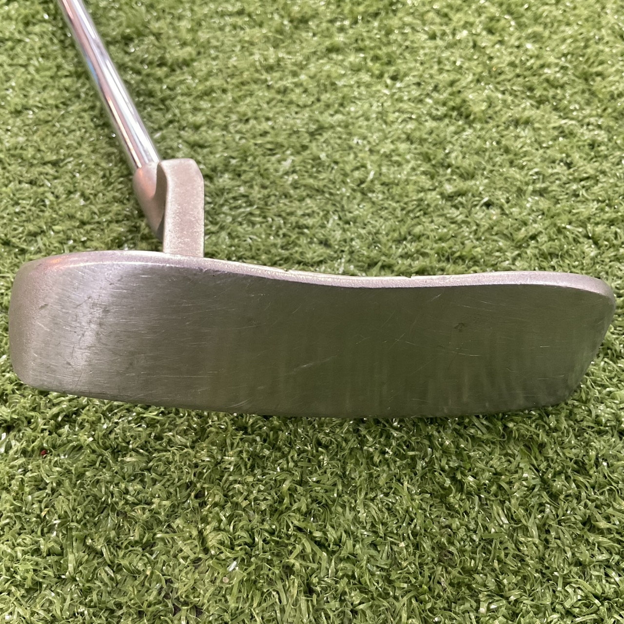 PUTTER ODYSSEY : DF™ 990 ก้านเหล็ก