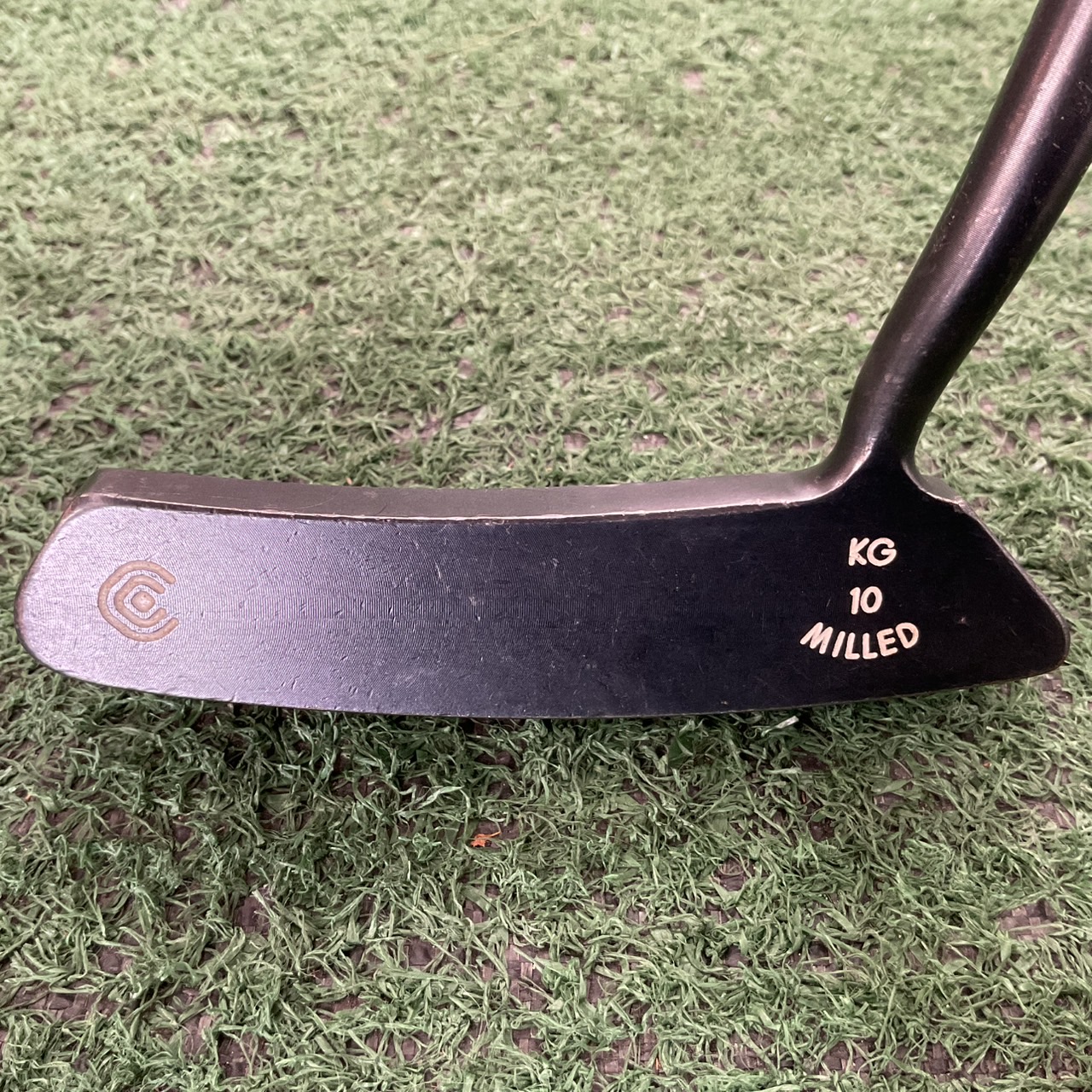 PUTTER Cleveland Classics : KG 10 MILLED ก้านเหล็ก