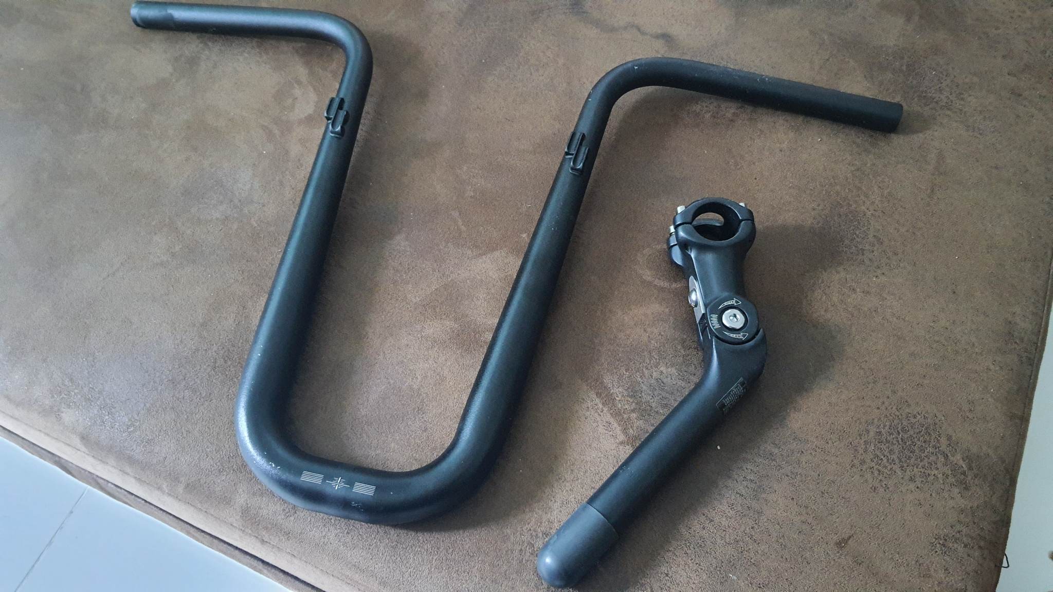 แฮนด์โหนทรงสูง จักรยาน 31.8 mm