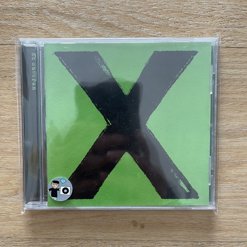 แผ่น CD ซีดีเพลง แผ่นเพลง Ed Sheeran – X มือสอง สภาพดี