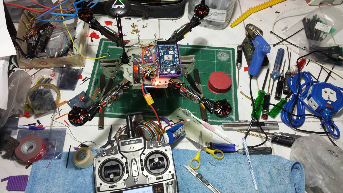 ชุดโดรน 4 ลำ