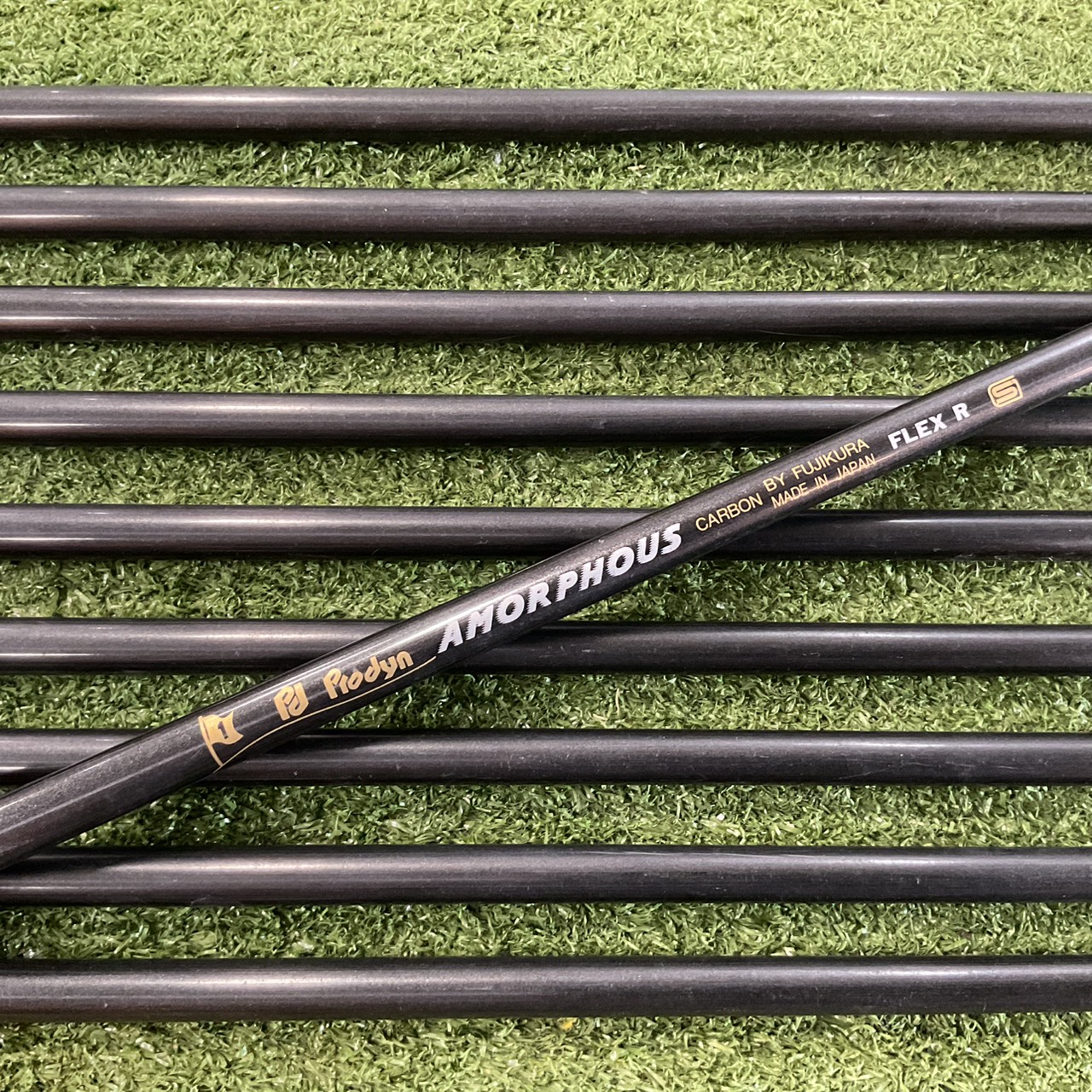 ไม้กอล์ฟ Prodyn : Dyn1 HI-TOP / AMORPHOUS ก้านกราไฟร์