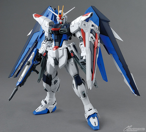 DRAMATIC COMBINATION [MG 1/100 FREEDOM GUNDAM Ver.2.0 & KIRA YAMATO]