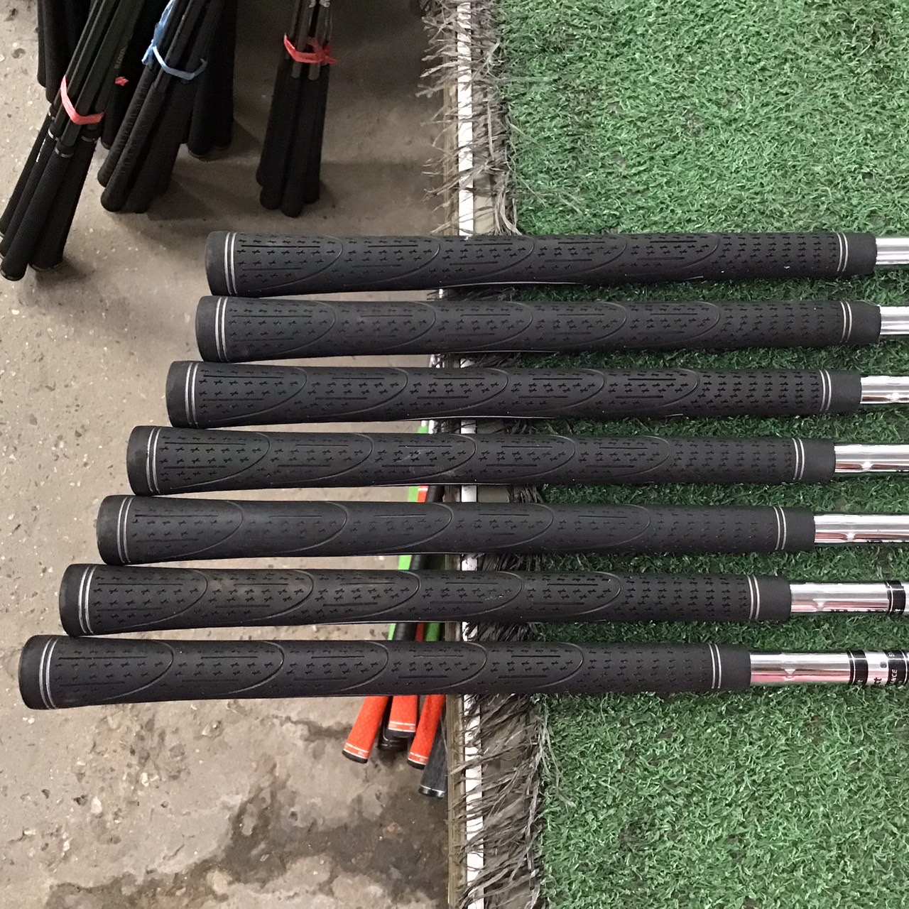 ไม้กอล์ฟ Larouge : LOW WEIGHT / Factory Direct ก้านเหล็ก