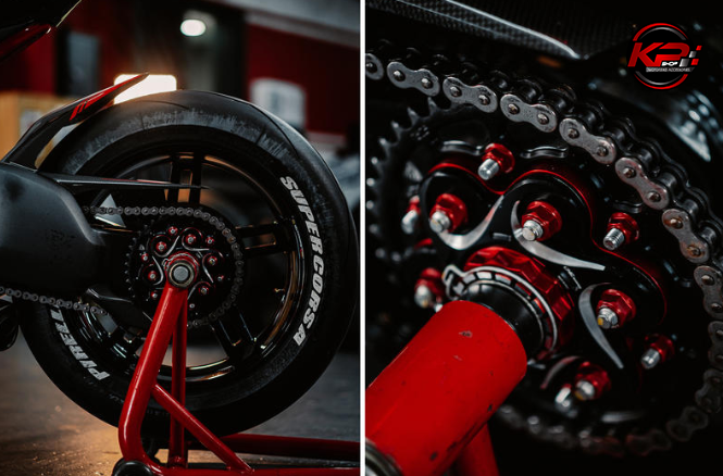 ฮับสเตอร์ CNC RACING BICOLOR FOR DUCATI STREETFIGHTER V4