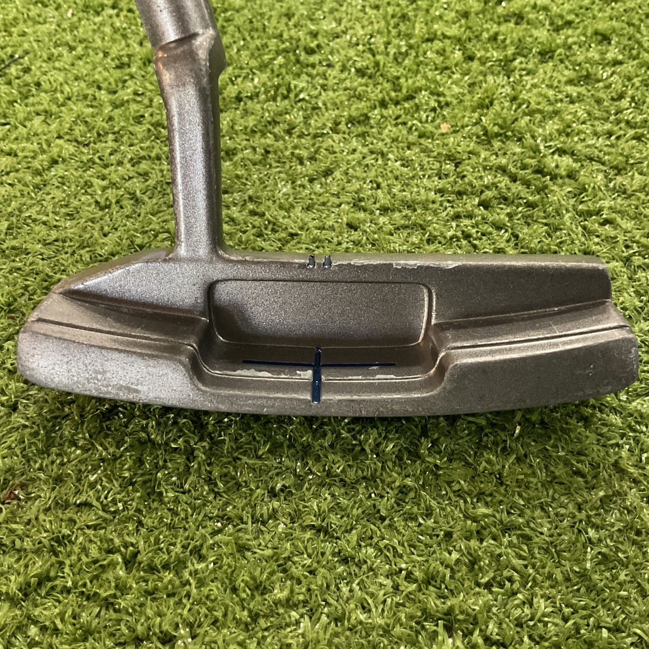 PUTTER St.Andrews : STP-104 ก้านเหล็ก