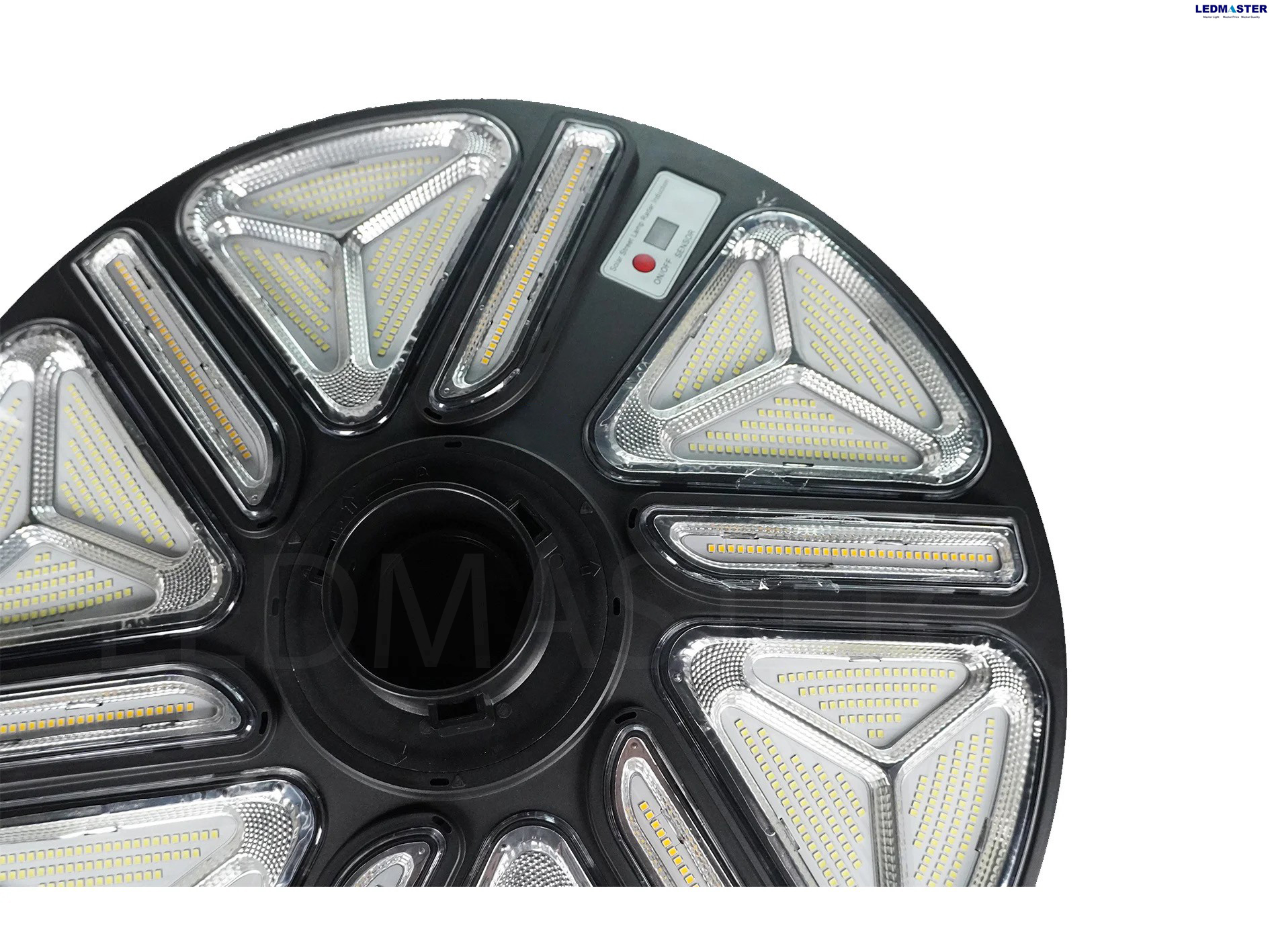 UFO โซล่าเซลล์รุ่น 3 in1 แสงขาว/แสงวอร์ม/แสงคูล ใช้พลังงานแสงอาทิตย์ สว่างเกินต้านมากับดีไซน์ใหม่สวยงามประสิทธิภาพคุ้มสุดๆ