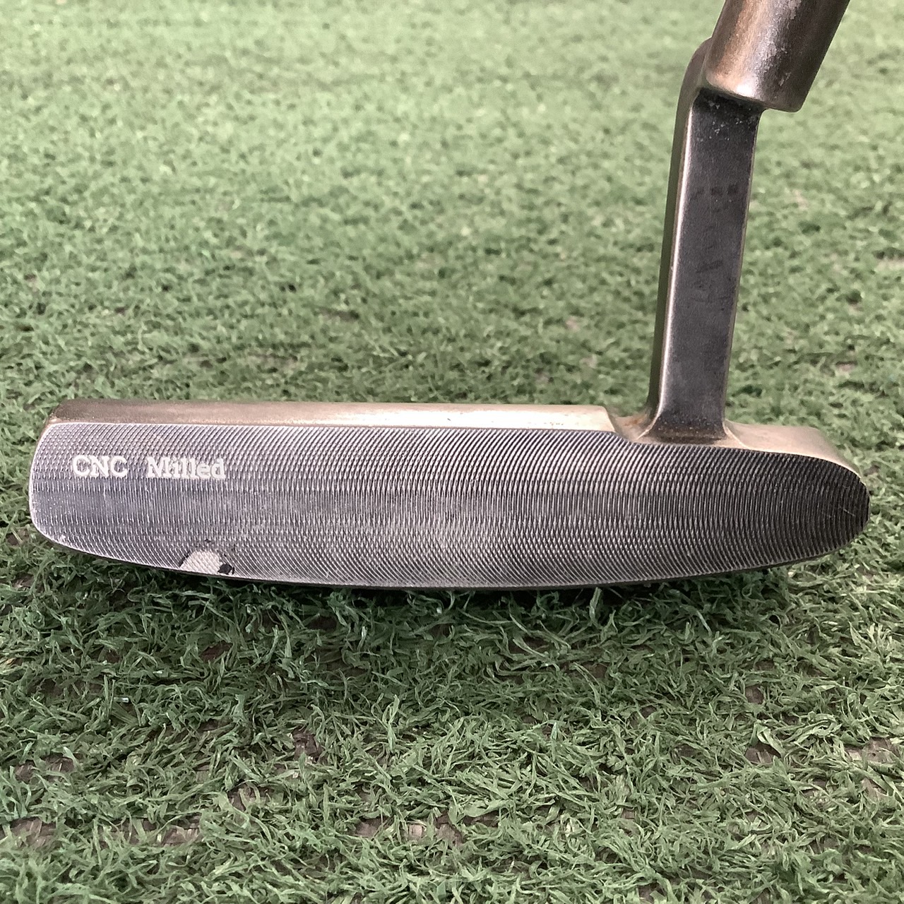 PUTTER a.m.c : AP-001 CNC Milled ก้านเหล็ก