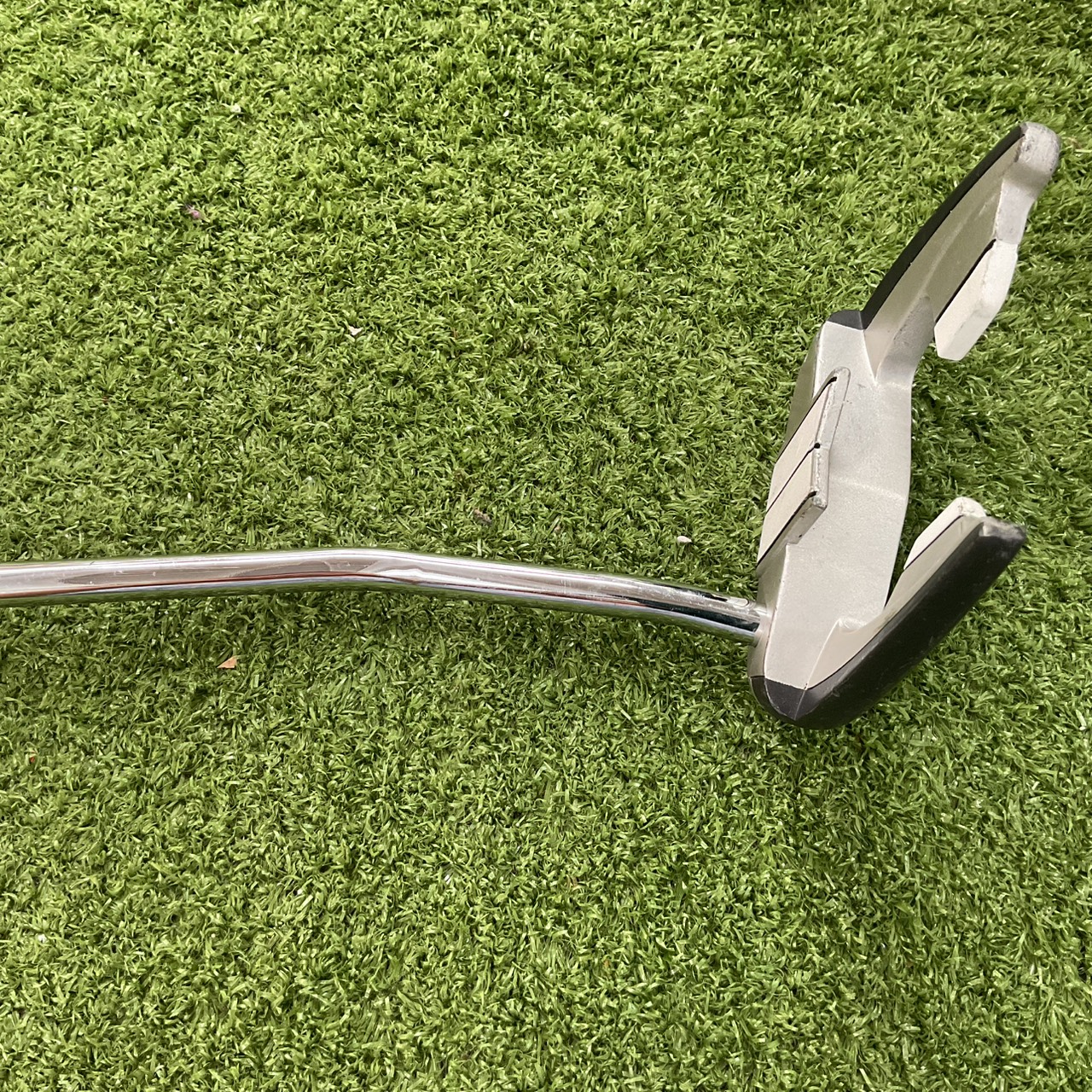 PUTTER ARROWTURE : TR ก้านเหล็ก