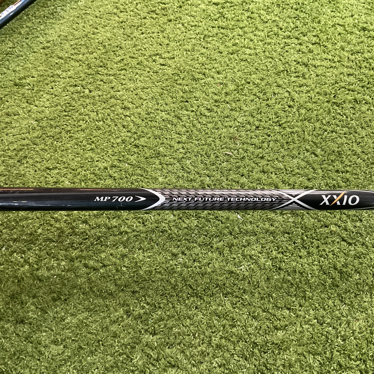 DRIVER 10.5° XXIO : MP700 NEXT FUTURE TECHNOLOGY Flex-R ก้านกราไฟร์