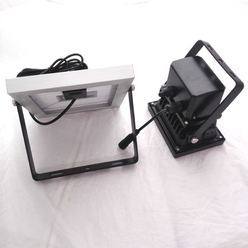 SPORTLIGHT SOLARCELL โคมไฟสปอร์ตไลท์โซลล่าเซลล์ 10W